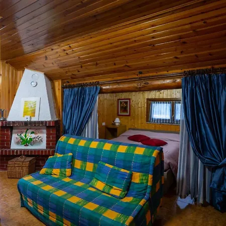 Casa Agnese, Ospitar * Borno