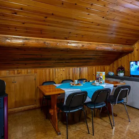 Casa Agnese, Ospitar * Borno